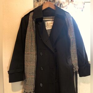 London Fog Women’s Trench coat with Scarf.